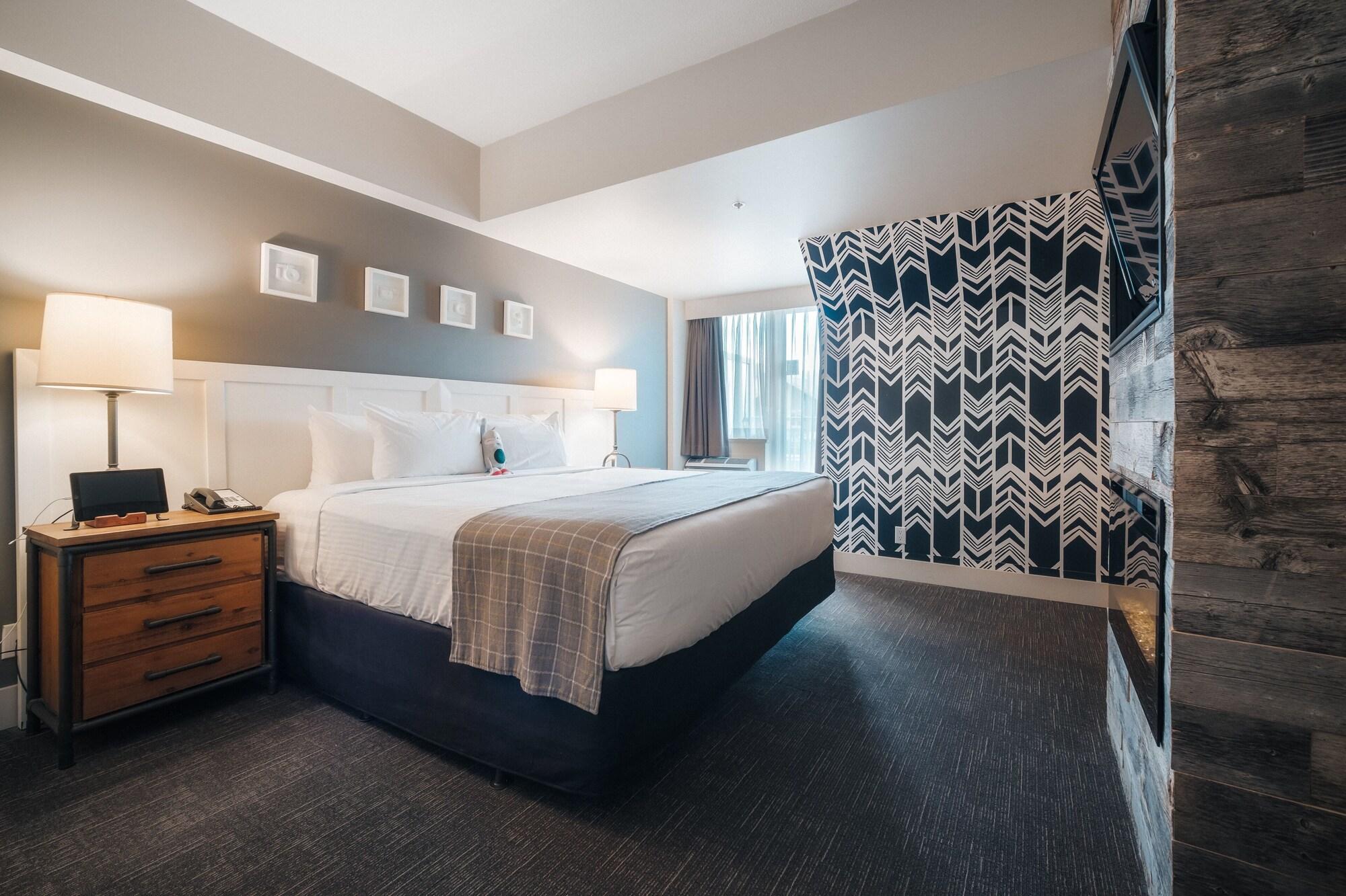 Summit Lodge Boutique Hotel By Paradox Whistler Exterior foto