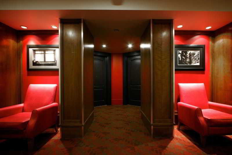 Summit Lodge Boutique Hotel By Paradox Whistler Exterior foto